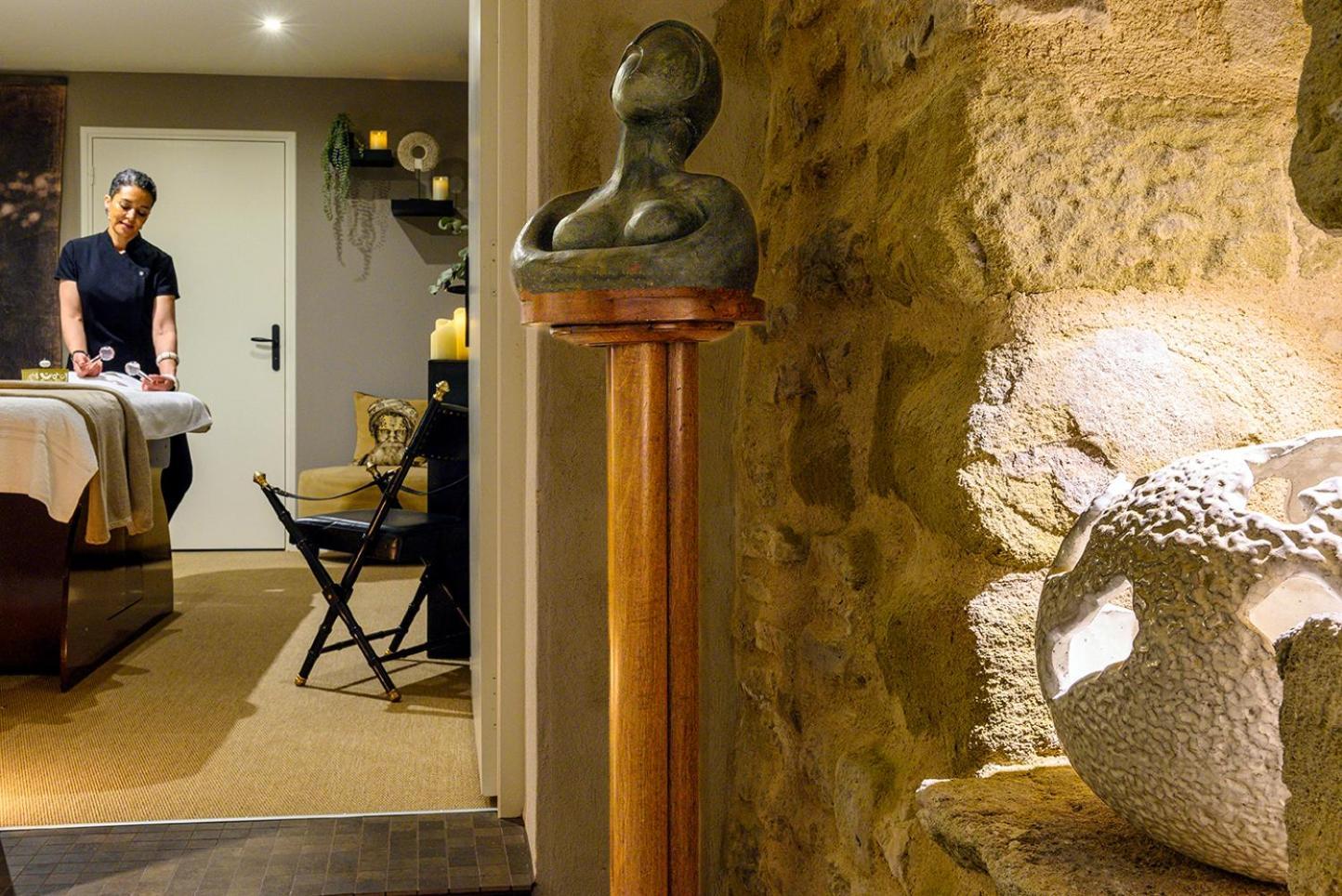 Gasthof Palais Aoma, Particulier De Luxe En Provence 2*